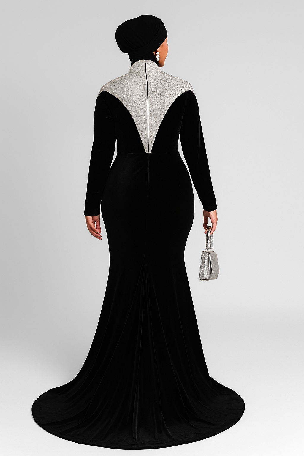 Noir Elegance Dress - Image 4